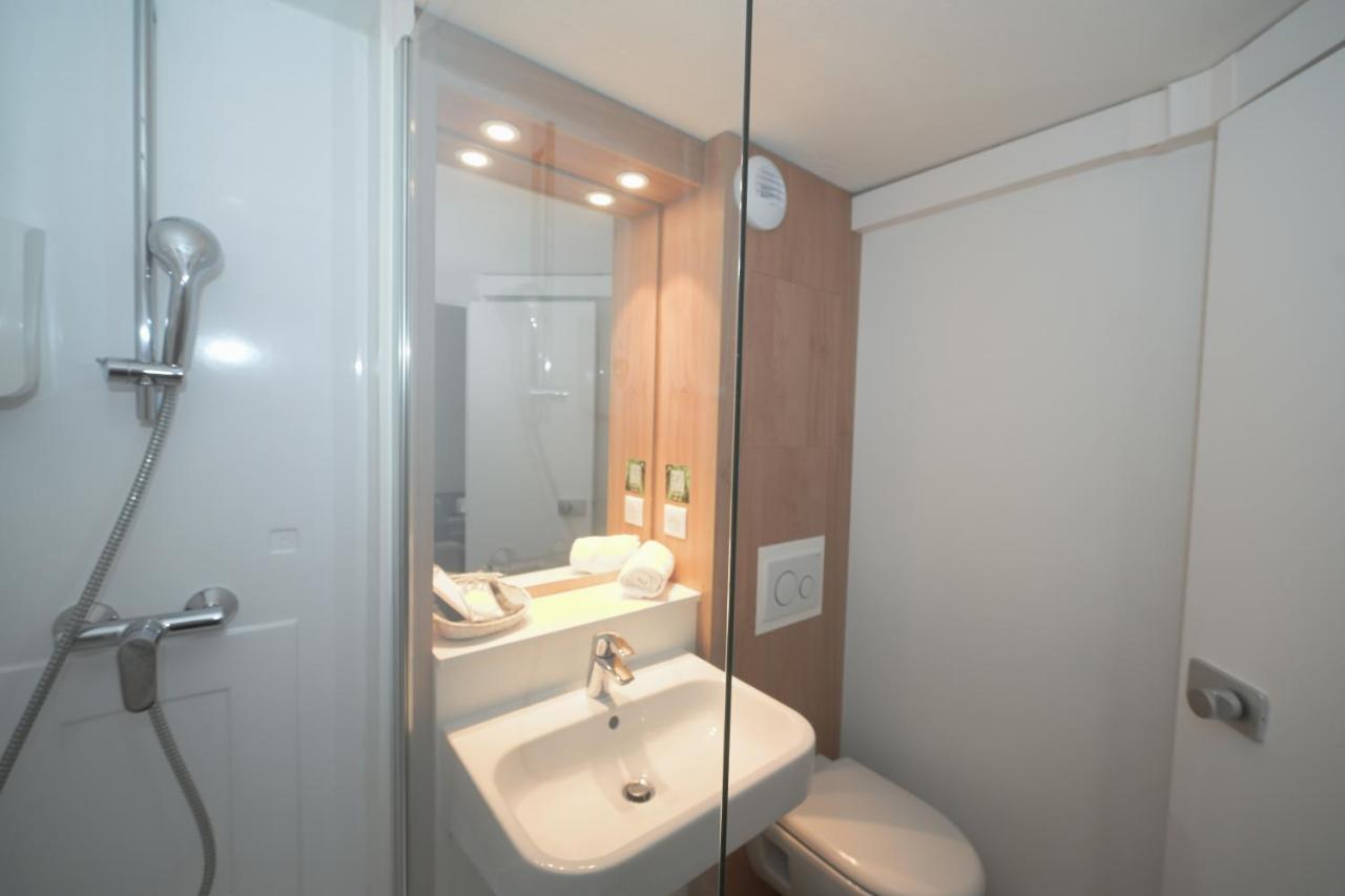Logis Hotel Angers Sud מראה חיצוני תמונה